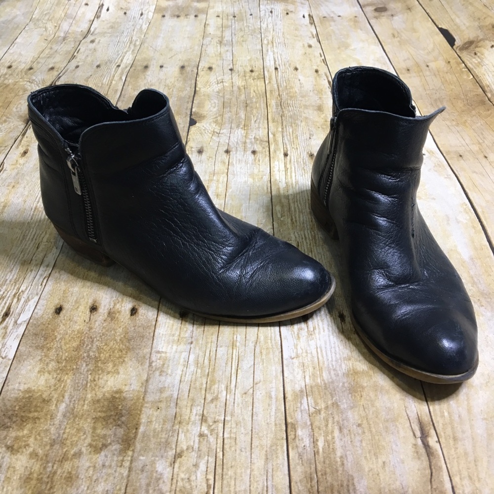 Lucky Brand Breah black leather booties. Size 10